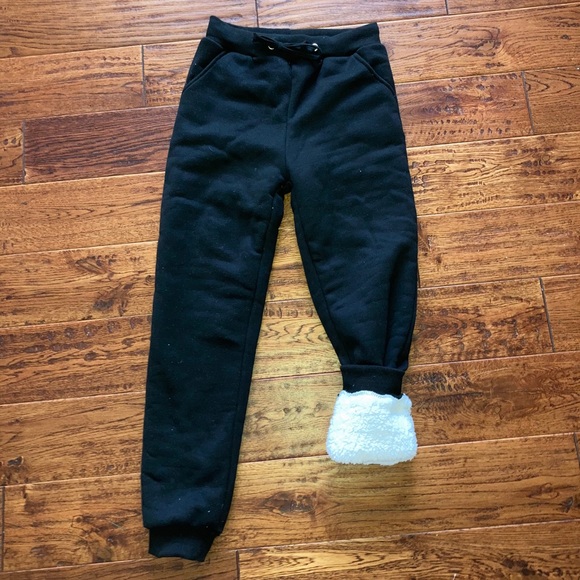 Sweatpants W/ Fuzzy Lining - Picture 3 of 4